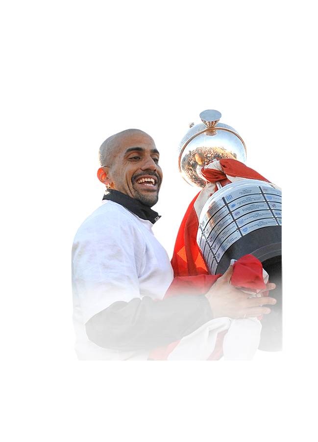 Juan Sebastian Veron's Ultimate Team History | FUTWIZ